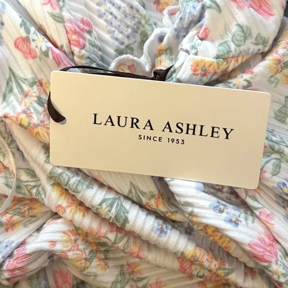 Laura Ashley ✖️features beautifully